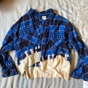 Cropped UO flannel